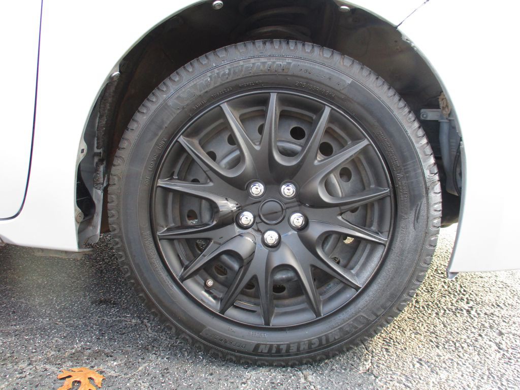 2014 Toyota Corolla Image 25