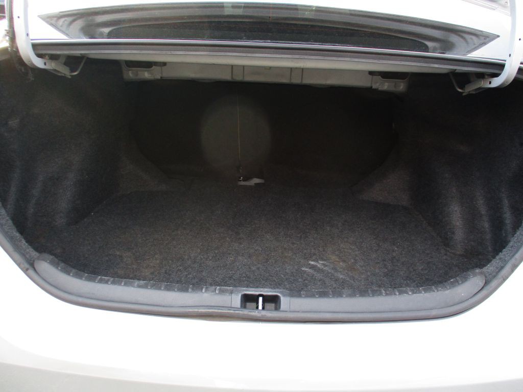 2014 Toyota Corolla Image 29