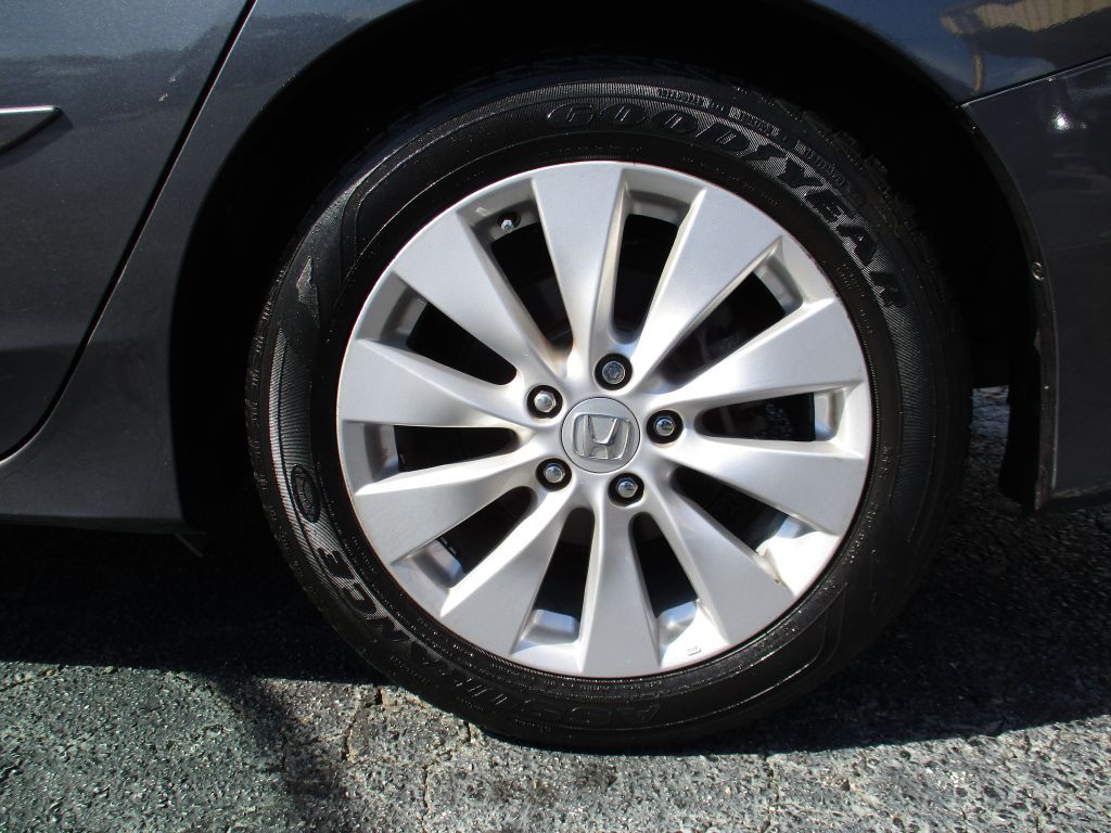 2013 Honda Accord Image 26