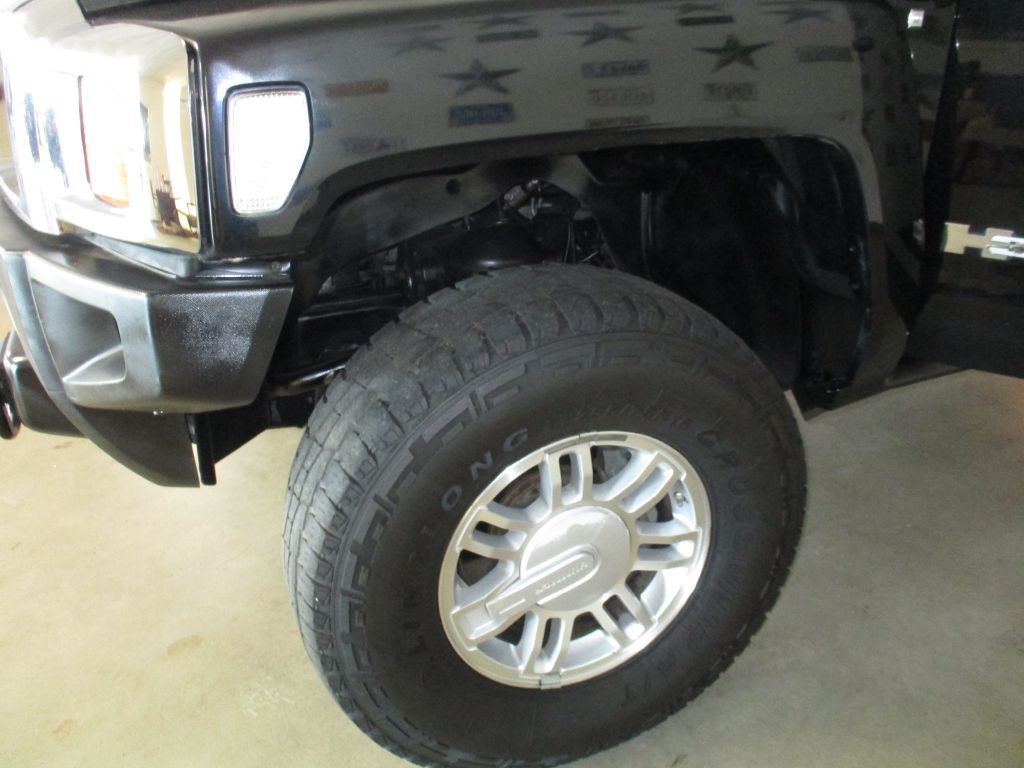2007 HUMMER H3 Image 16
