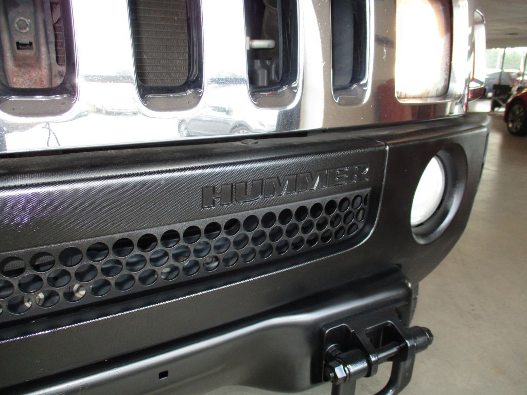 2007 HUMMER H3 Image 26