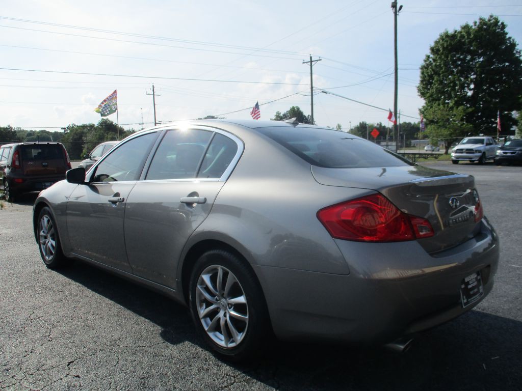 2009 INFINITI G37 Image 6