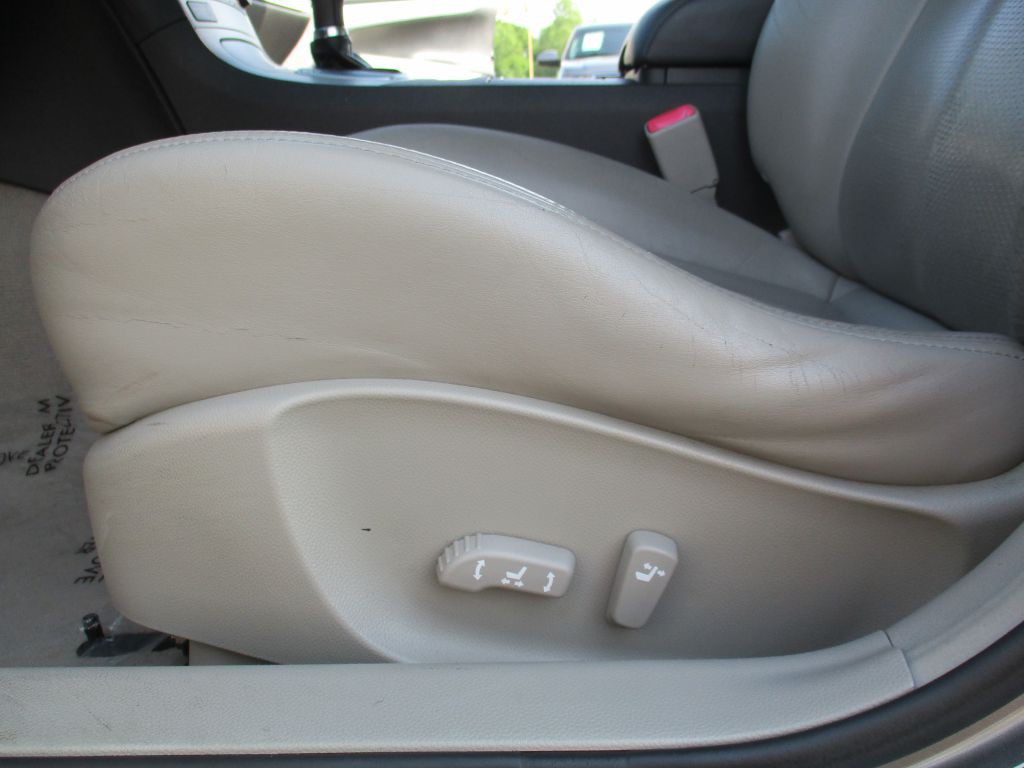 2009 INFINITI G37 Image 21