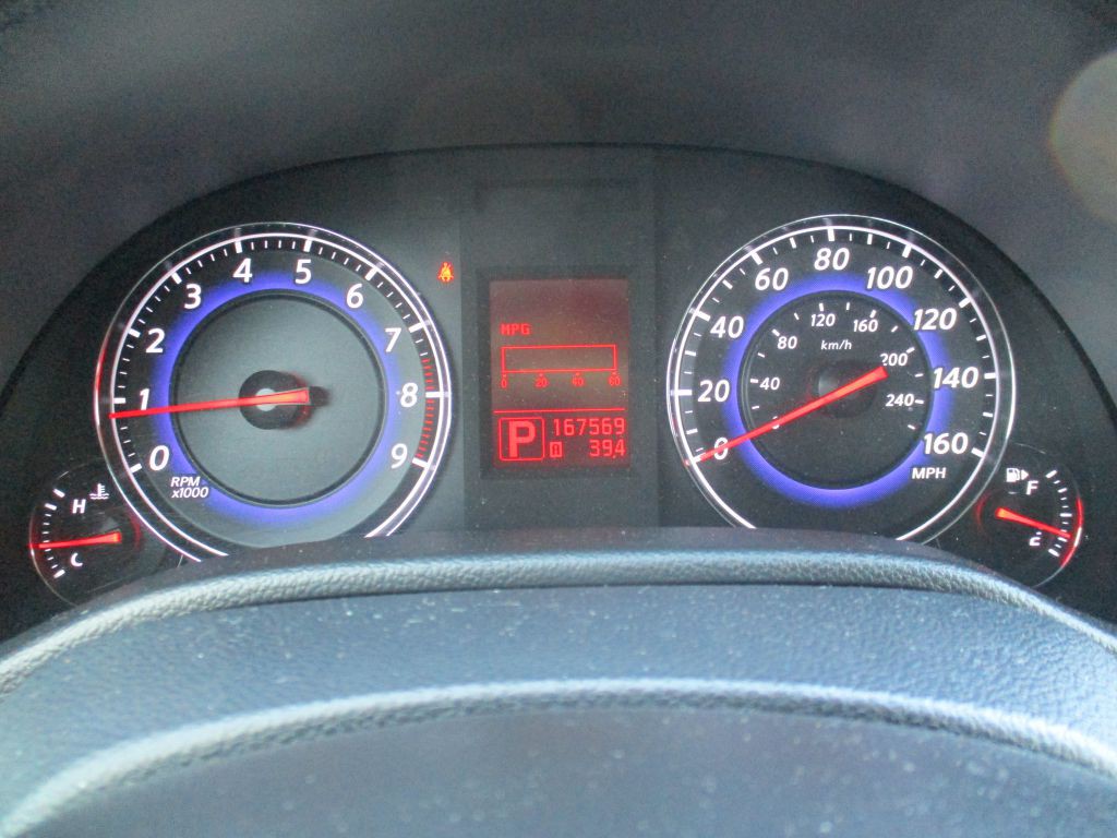 2009 INFINITI G37 Image 27