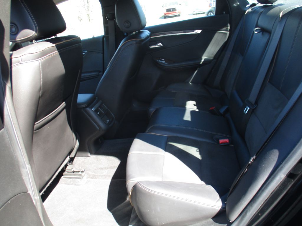 2015 Chevrolet Impala Image 16