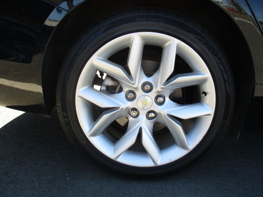 2015 Chevrolet Impala Image 24