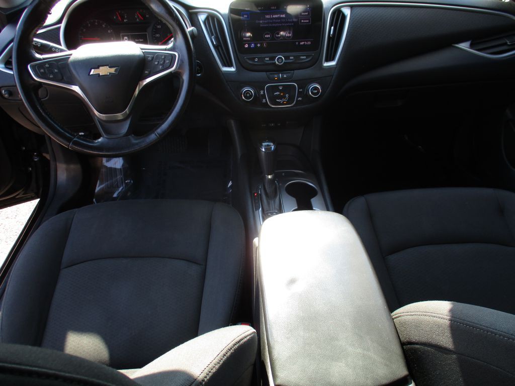 2020 Chevrolet Malibu Image 15