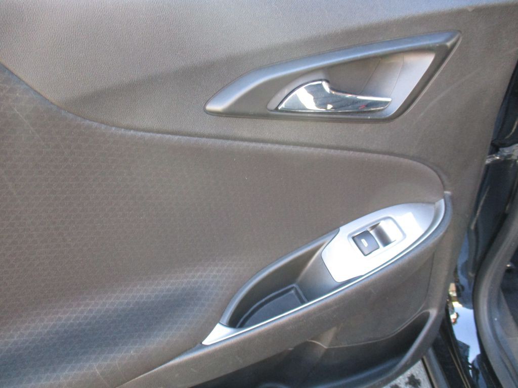 2020 Chevrolet Malibu Image 21