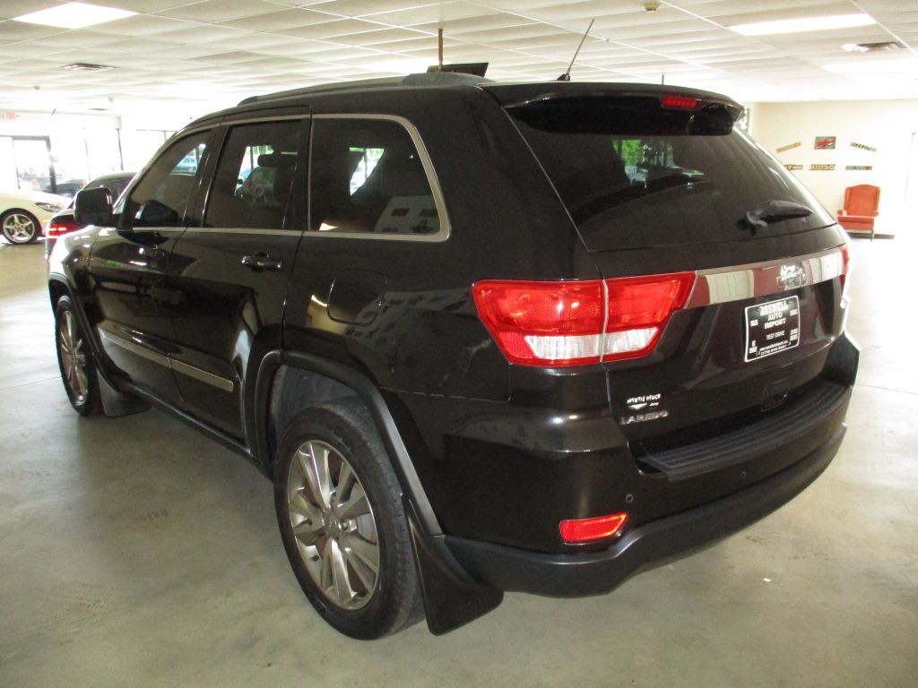 2013 Jeep Grand Cherokee Image 3