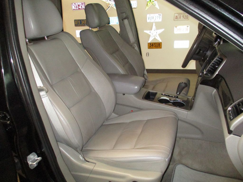 2013 Jeep Grand Cherokee Image 18