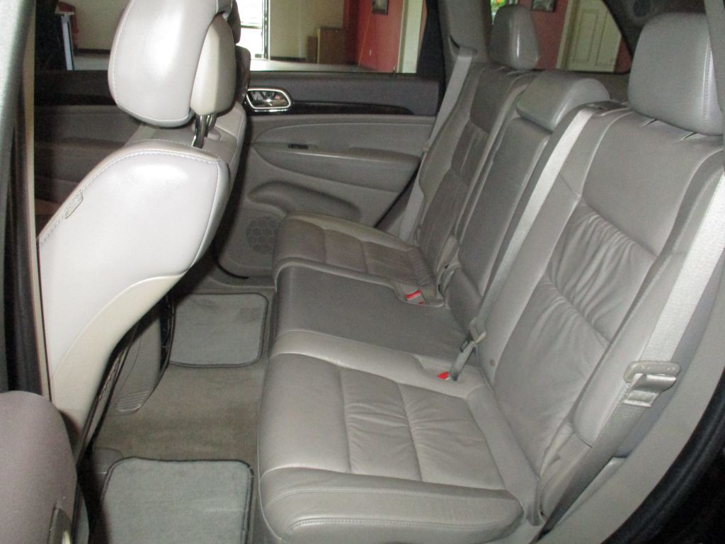 2013 Jeep Grand Cherokee Image 20