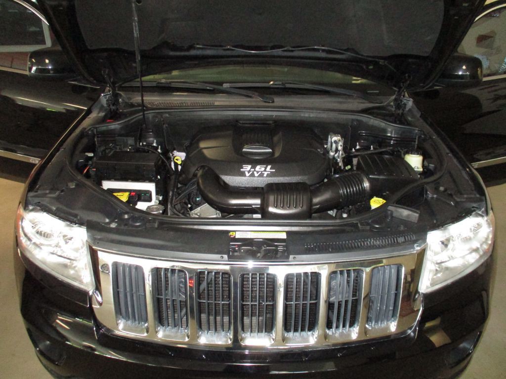 2013 Jeep Grand Cherokee Image 21