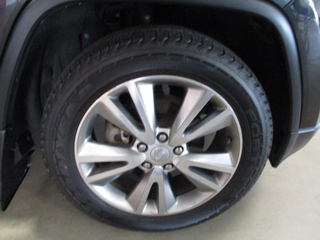 2013 Jeep Grand Cherokee Image 24