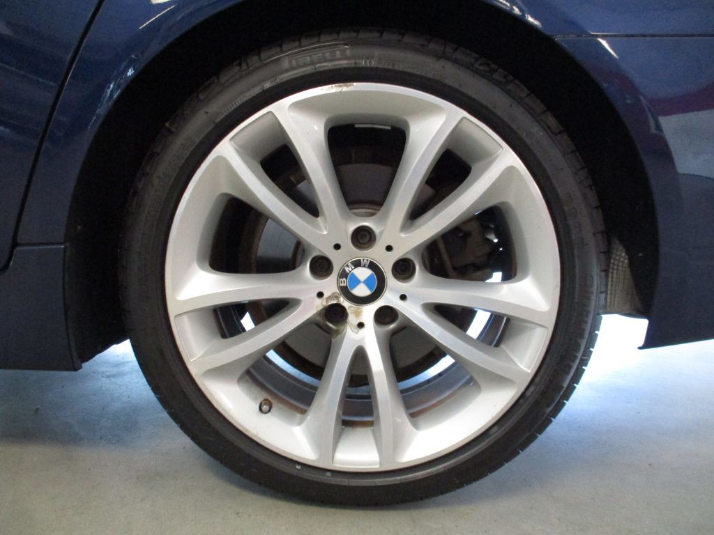 2016 BMW 5 Series Image 26