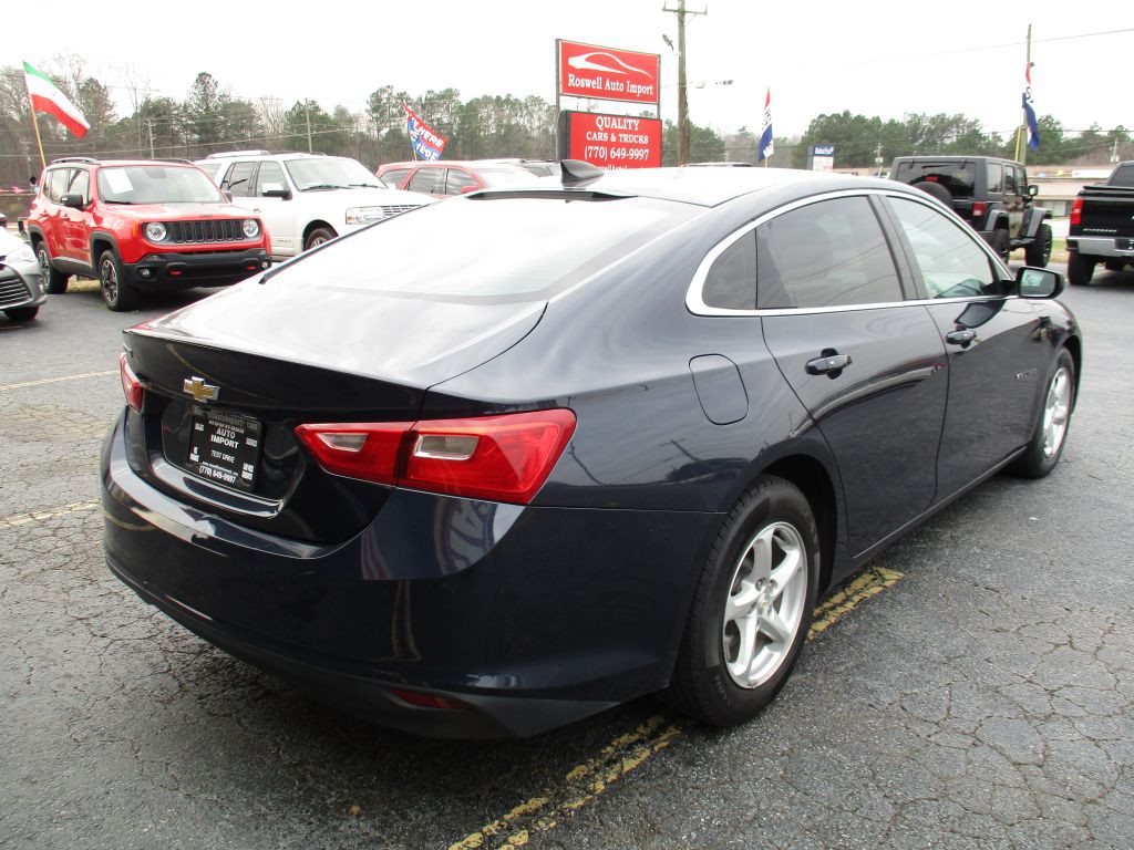 2017 Chevrolet Malibu Image 7