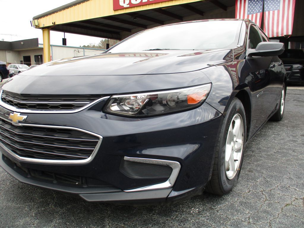 2017 Chevrolet Malibu Image 9