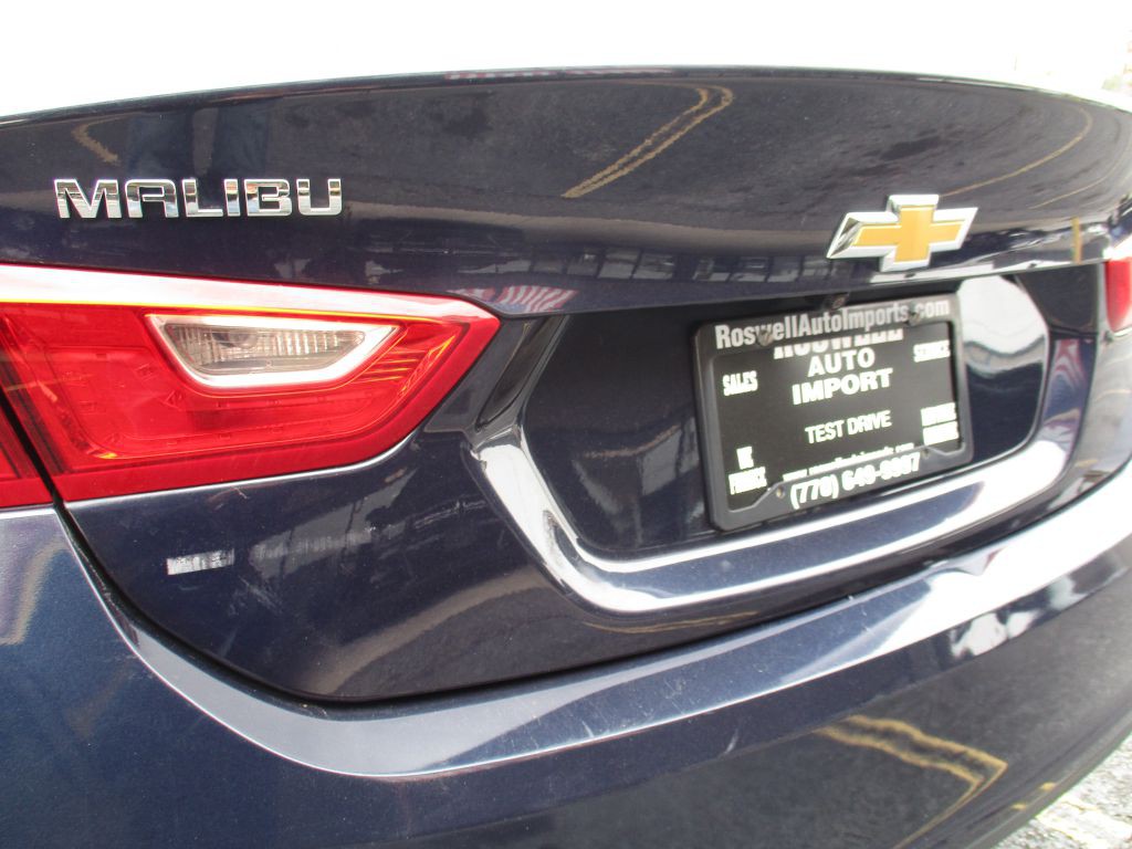 2017 Chevrolet Malibu Image 26