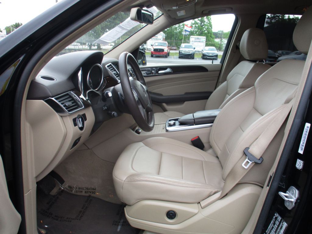 2015 Mercedes-Benz M-Class Image 15