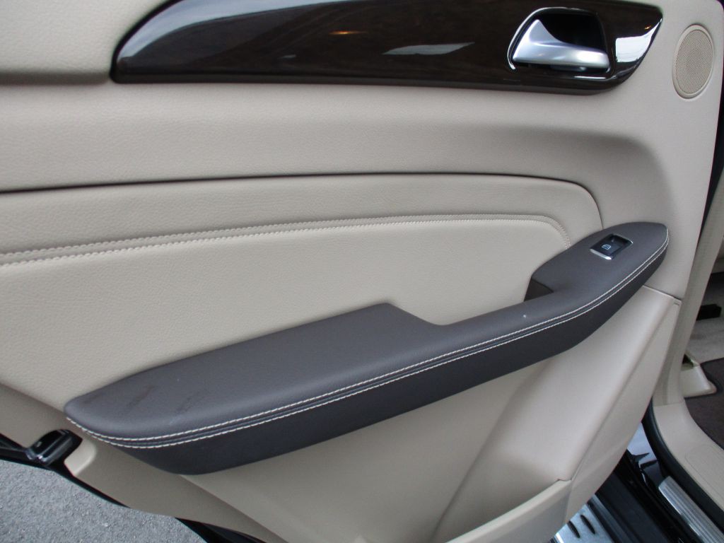 2015 Mercedes-Benz M-Class Image 20