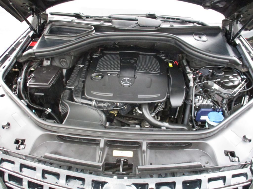 2015 Mercedes-Benz M-Class Image 29