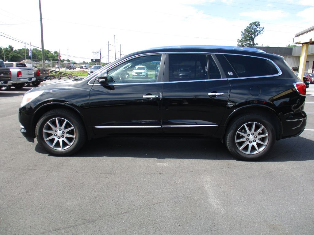 2017 Buick Enclave Image 3