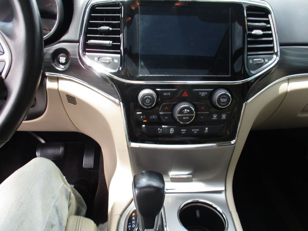 2019 Jeep Grand Cherokee Image 11