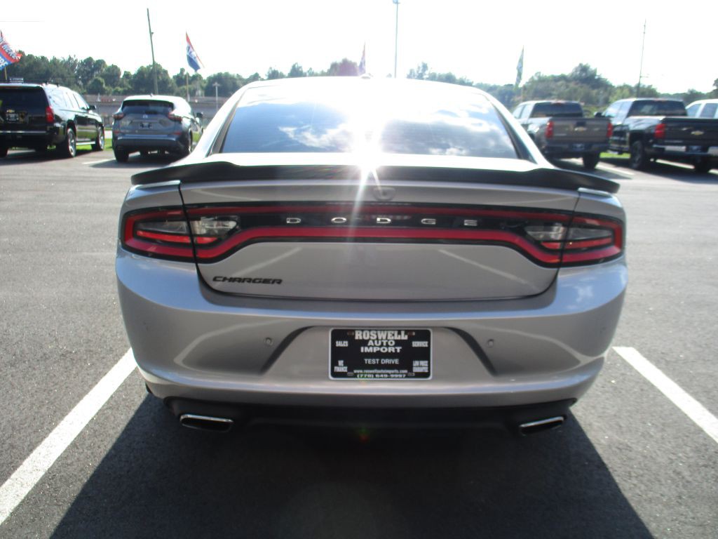 2018 Dodge Charger Image 4