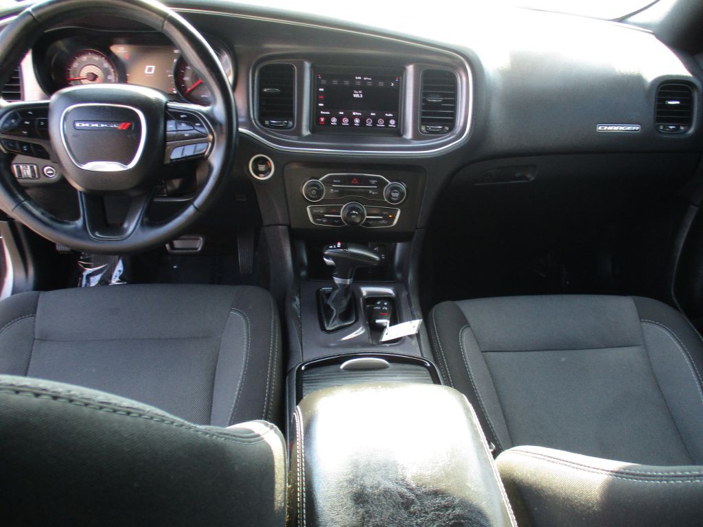2018 Dodge Charger Image 17