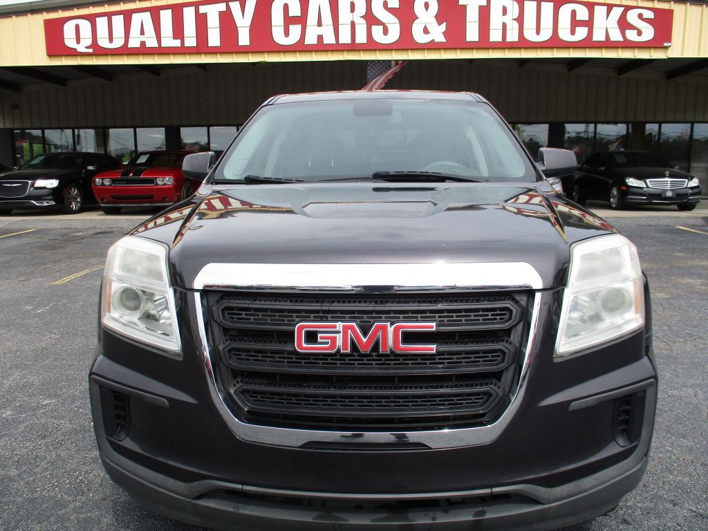 2016 GMC Terrain Image 2