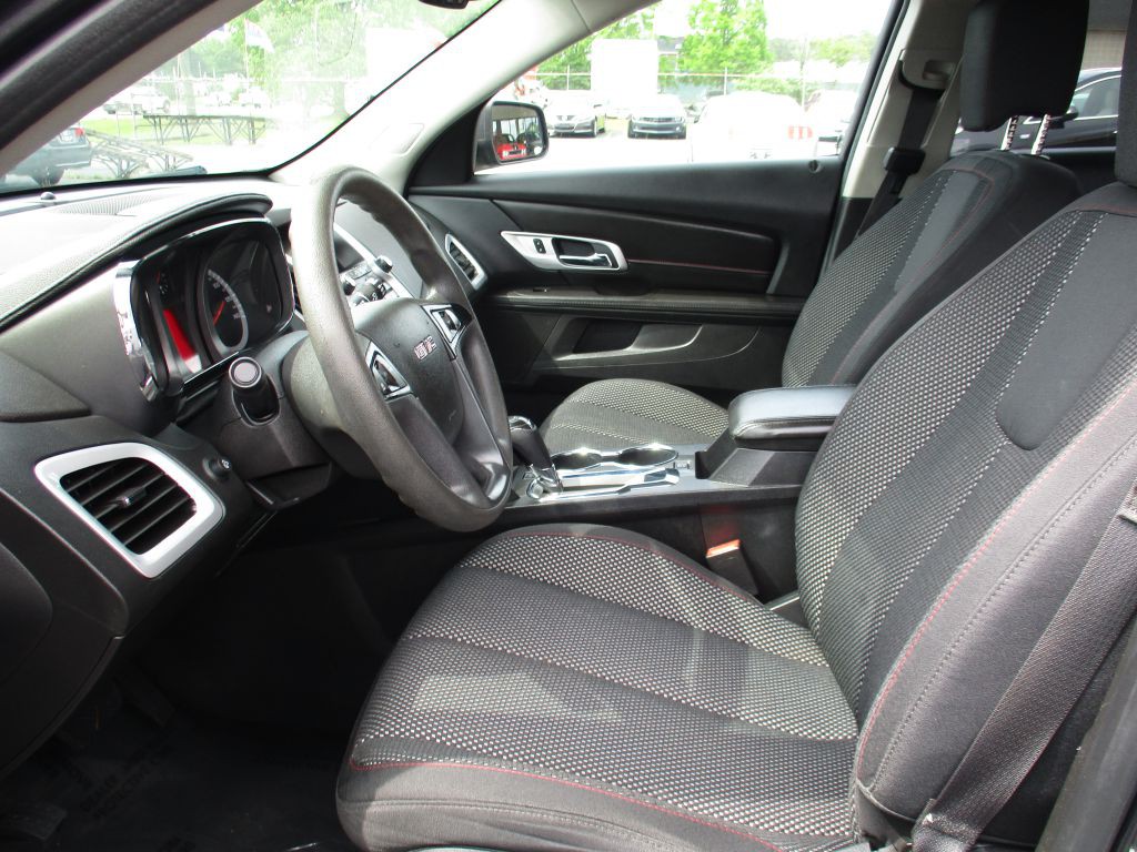 2016 GMC Terrain Image 16