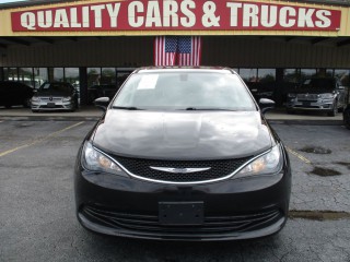 Image for 2017 Chrysler Pacifica LX ID: 7478885