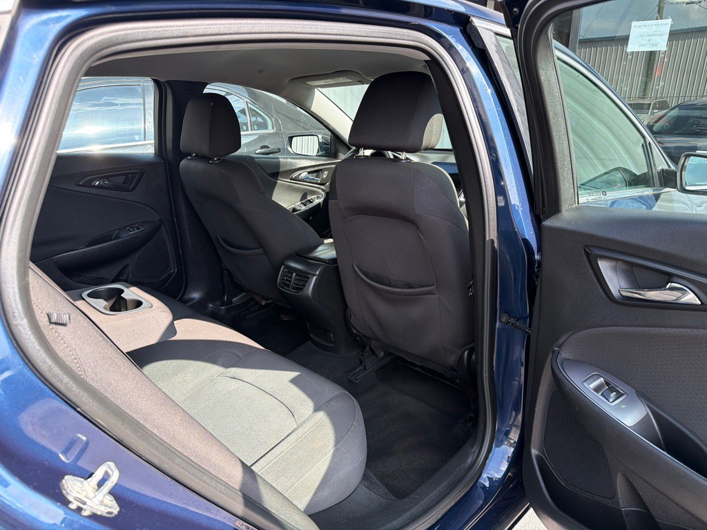 2020 Chevrolet Malibu Image 12