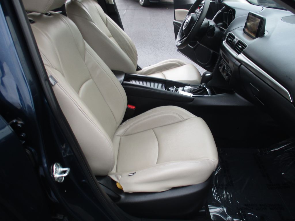2018 Mazda Mazda3 Image 21