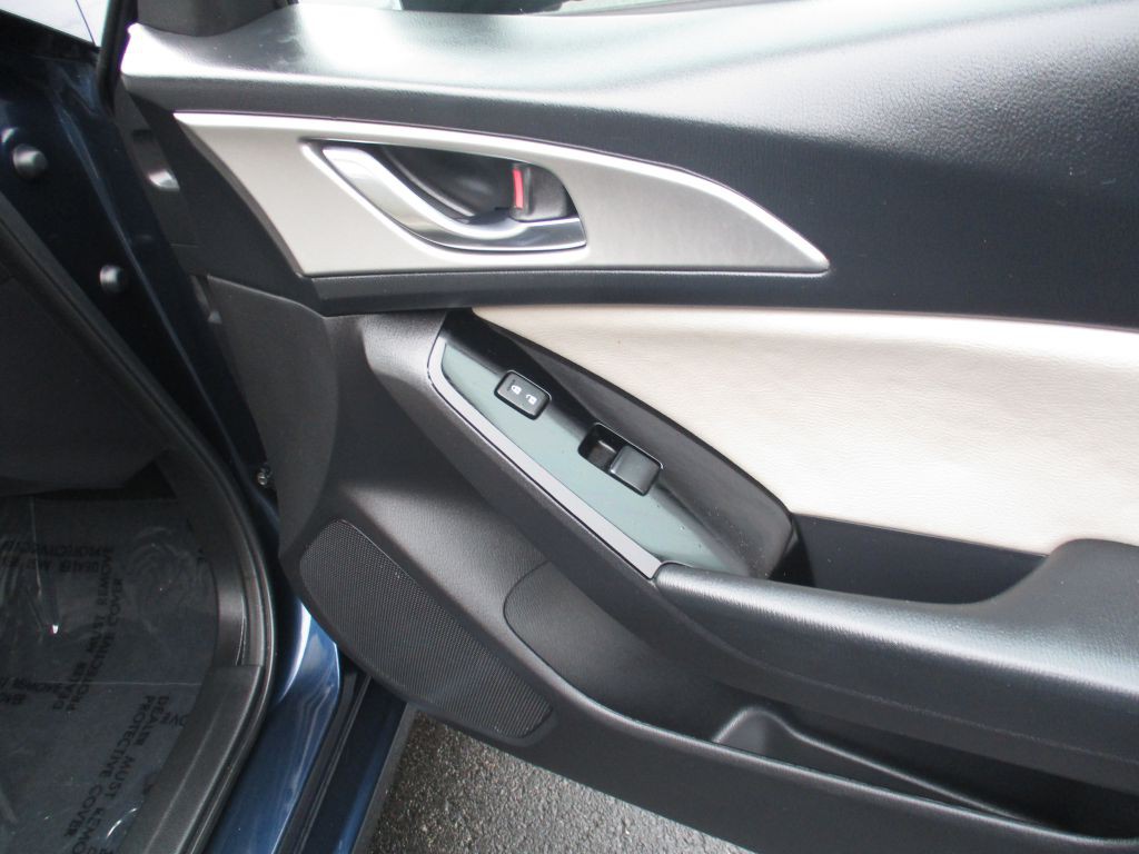 2018 Mazda Mazda3 Image 25