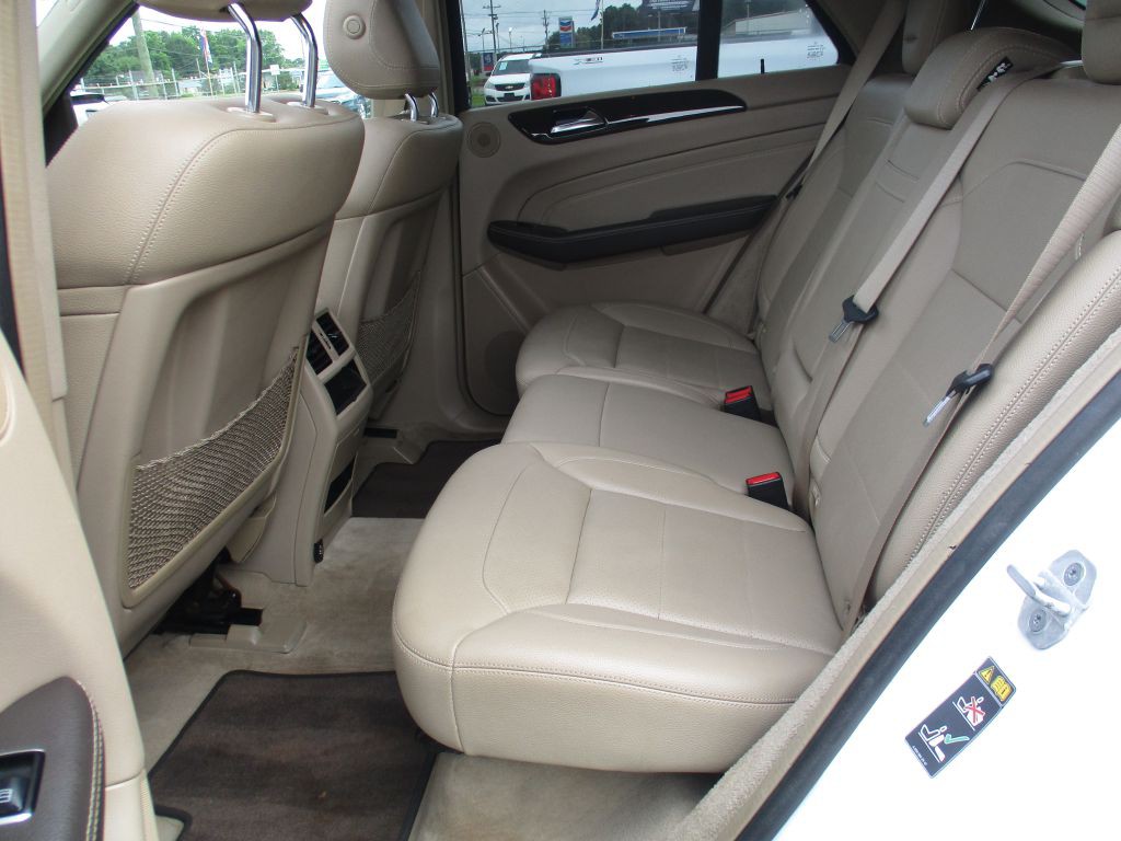 2015 Mercedes-Benz M-Class Image 18