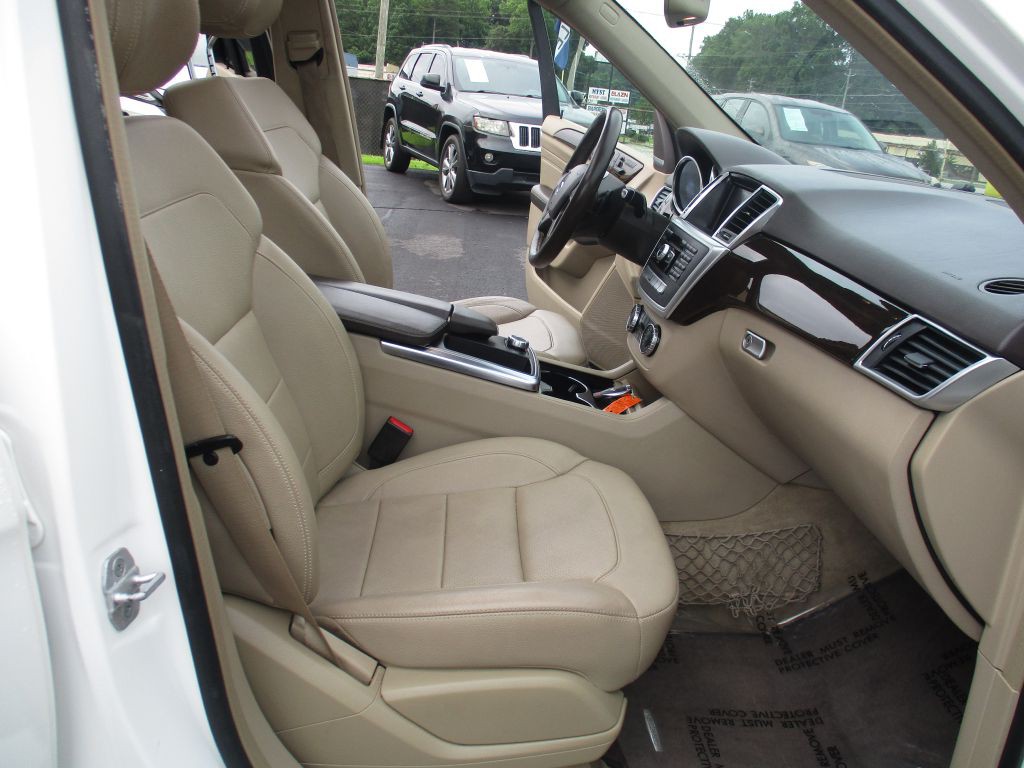 2015 Mercedes-Benz M-Class Image 20