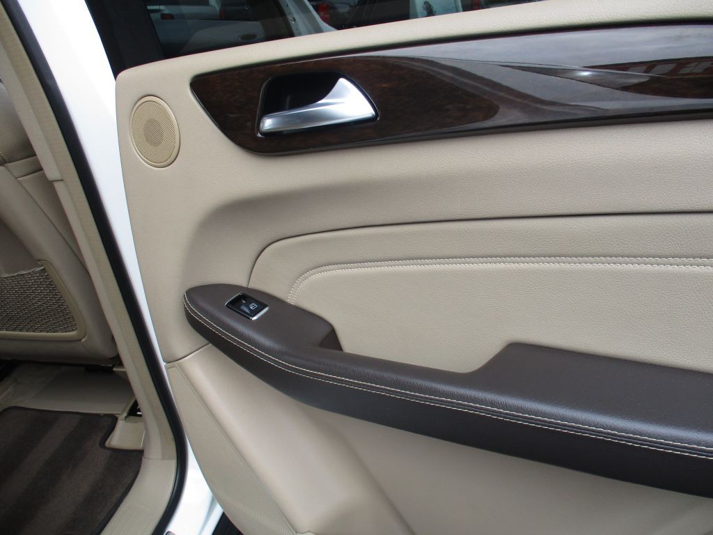 2015 Mercedes-Benz M-Class Image 23