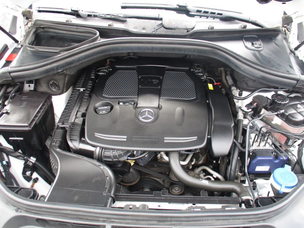 2015 Mercedes-Benz M-Class Image 31