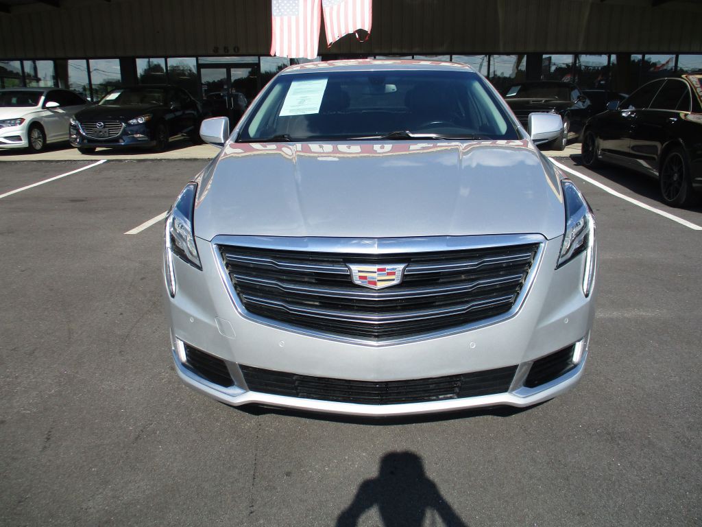 2018 Cadillac XTS Image 2