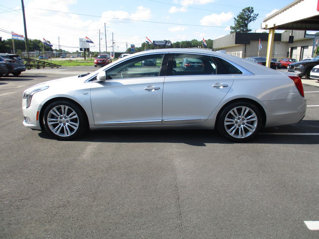 2018 Cadillac XTS Image 3