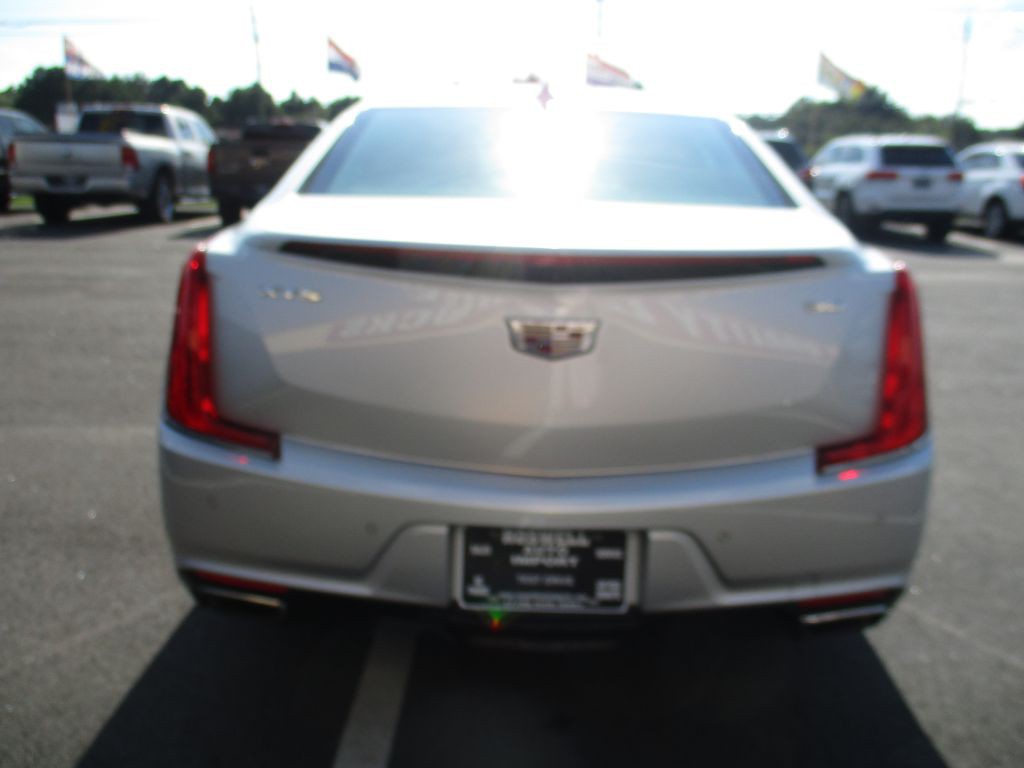 2018 Cadillac XTS Image 4