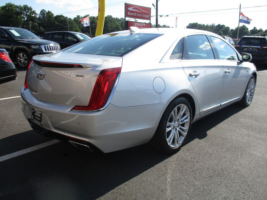 2018 Cadillac XTS Image 7