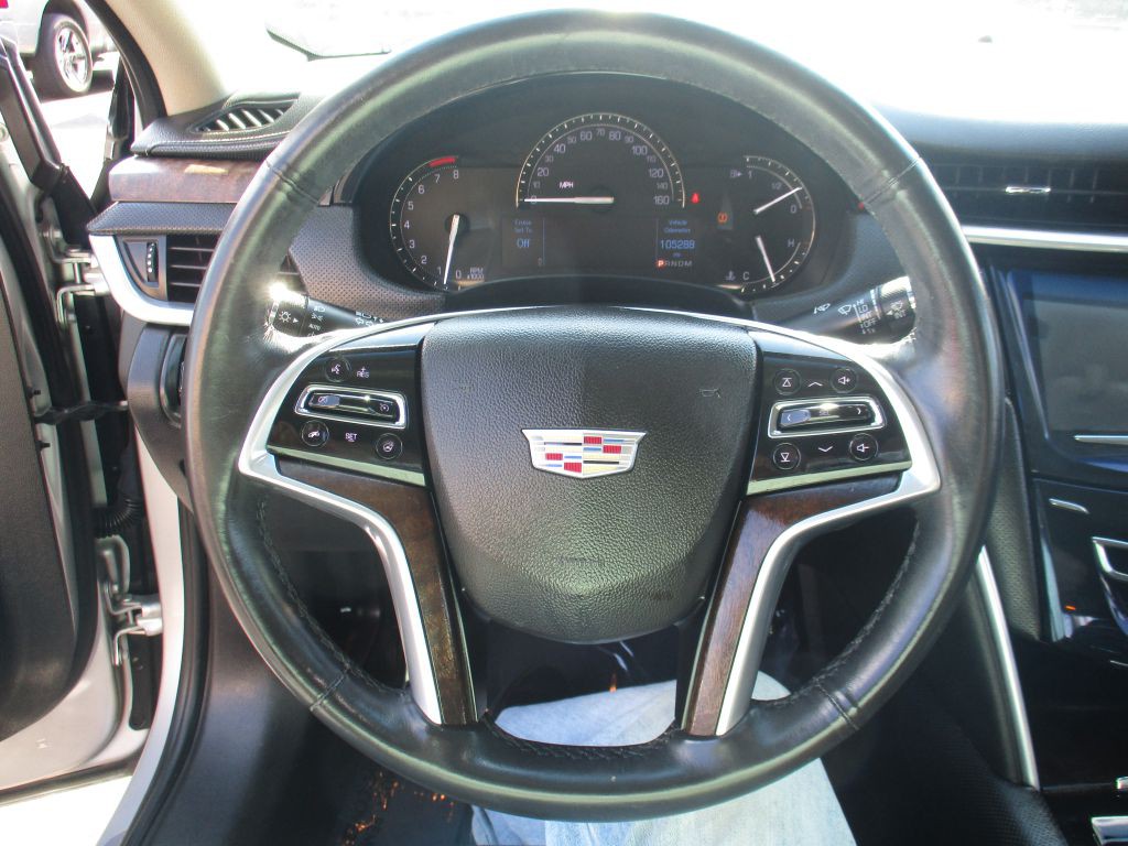 2018 Cadillac XTS Image 11