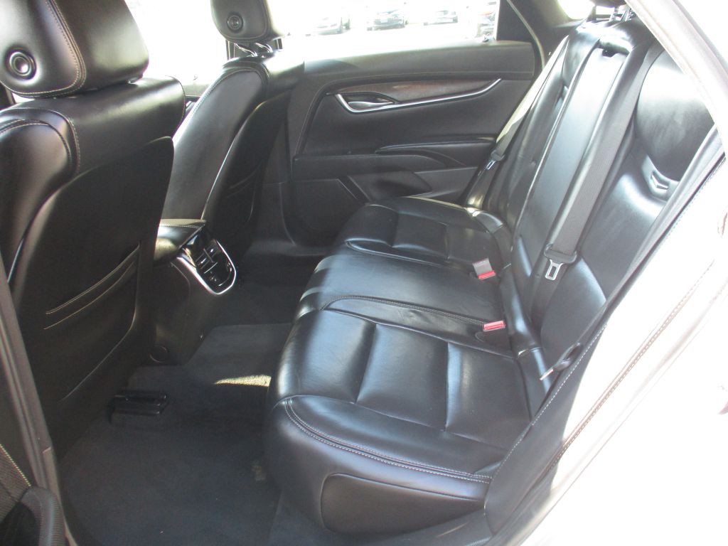 2018 Cadillac XTS Image 17