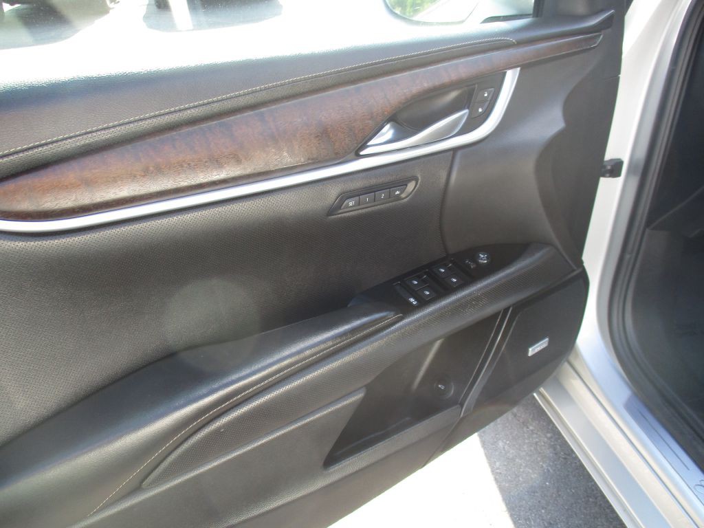2018 Cadillac XTS Image 20