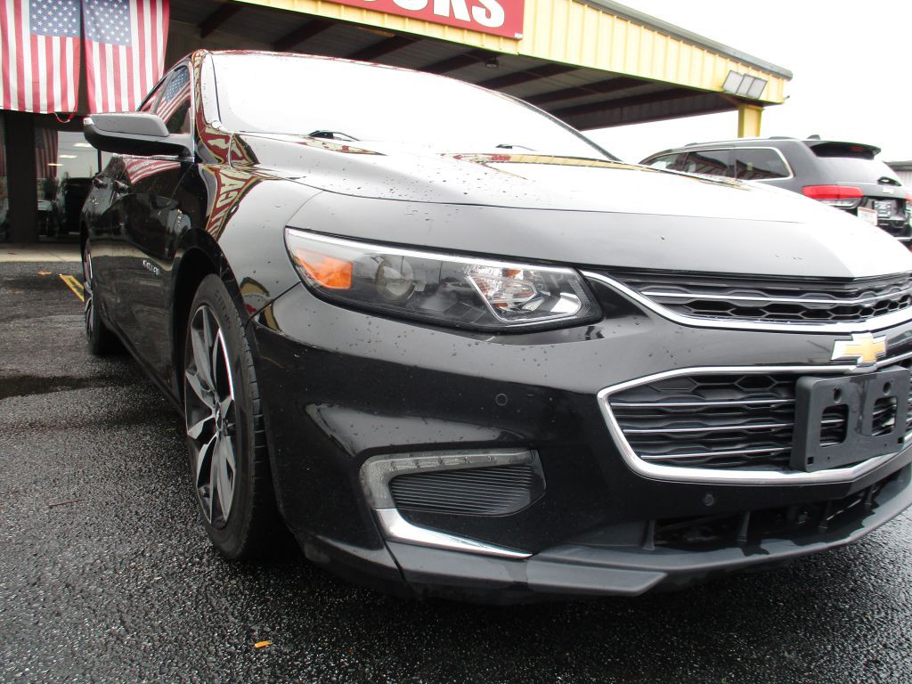 2018 Chevrolet Malibu Image 10