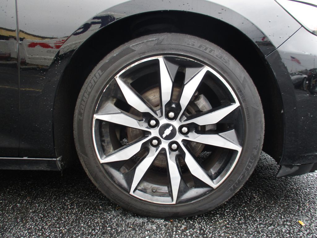 2018 Chevrolet Malibu Image 28