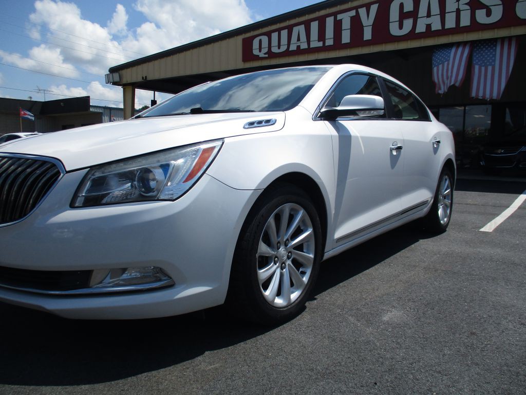 2015 Buick Lacrosse Image 8