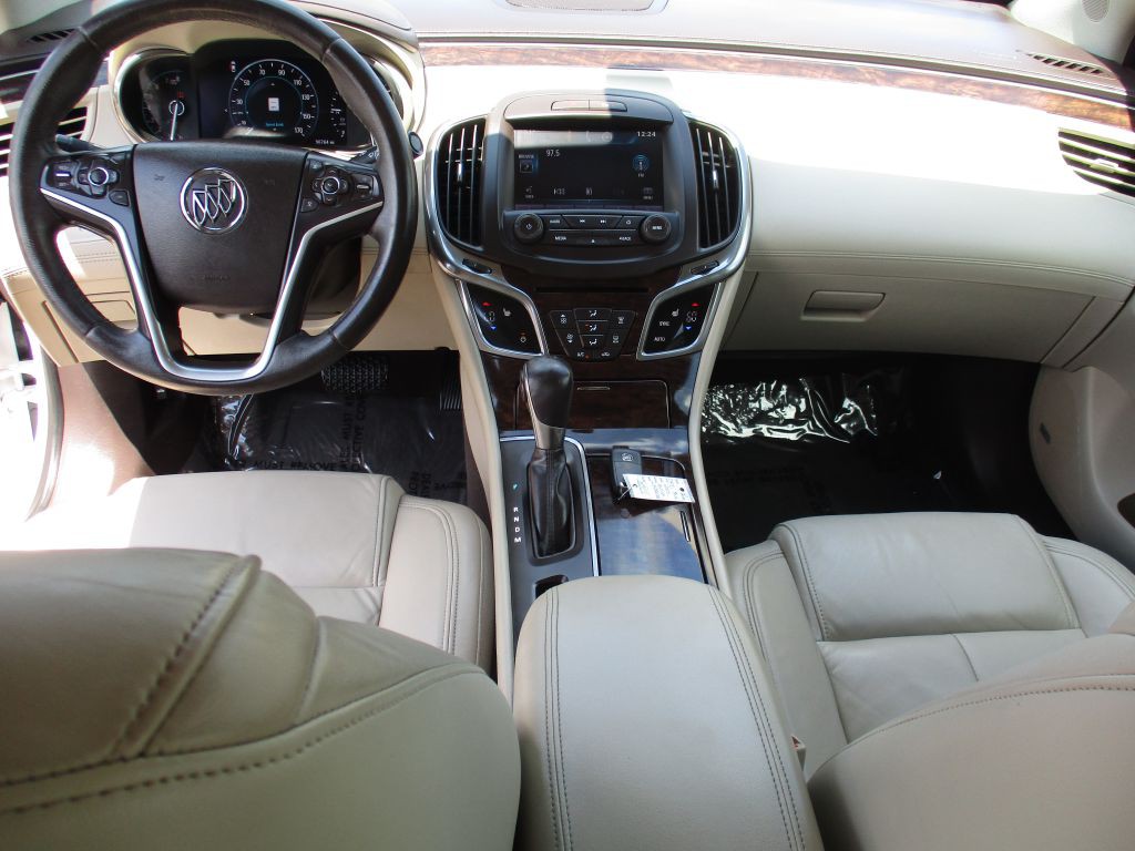 2015 Buick Lacrosse Image 15