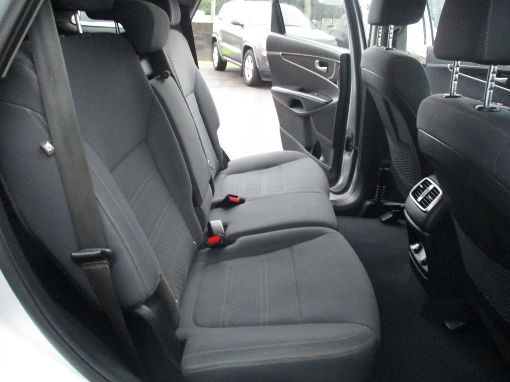2019 Kia Sorento Image 20
